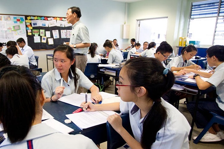 สิงคโปร์ นำร่องปรับหลักสูตรการเรียนในระดับมัธยมศึกษาใหม่